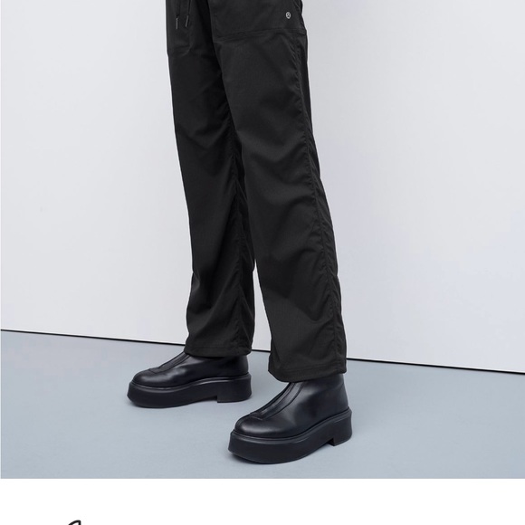 Dance Studio Mid-Rise Pant - Picture 8 of 9